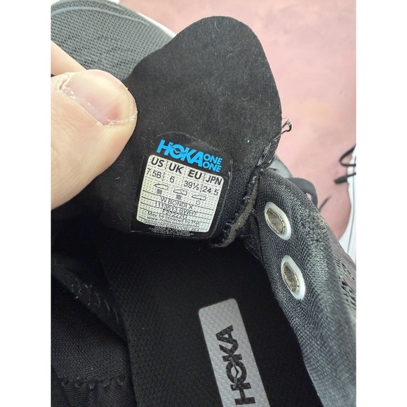 Hoka One Bondi X Shoes Womens 7.5B Black White Road Jogging Workout Max Cushion - Picture 2 of 8